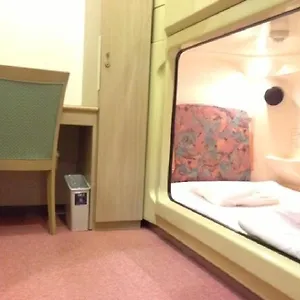 Capsule&spa Grand Sauna Shinsaibashi Japon